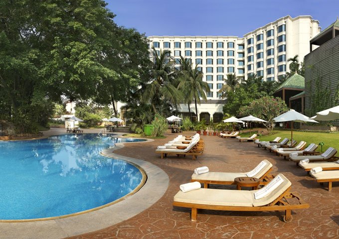 10leela_mumbai_02