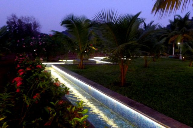 12farmhouse_raigad_04